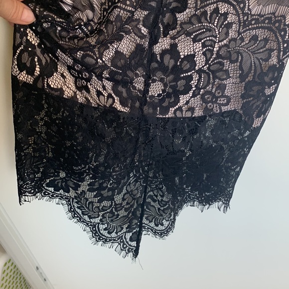 Lily Whyte sleeveless black dress - Picture 6 of 8